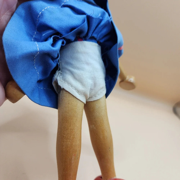 Vintage 50's Polish Wooden Peg Doll Blonde Hair Blue Eyes Moveable Arms - Picture 6 of 7
